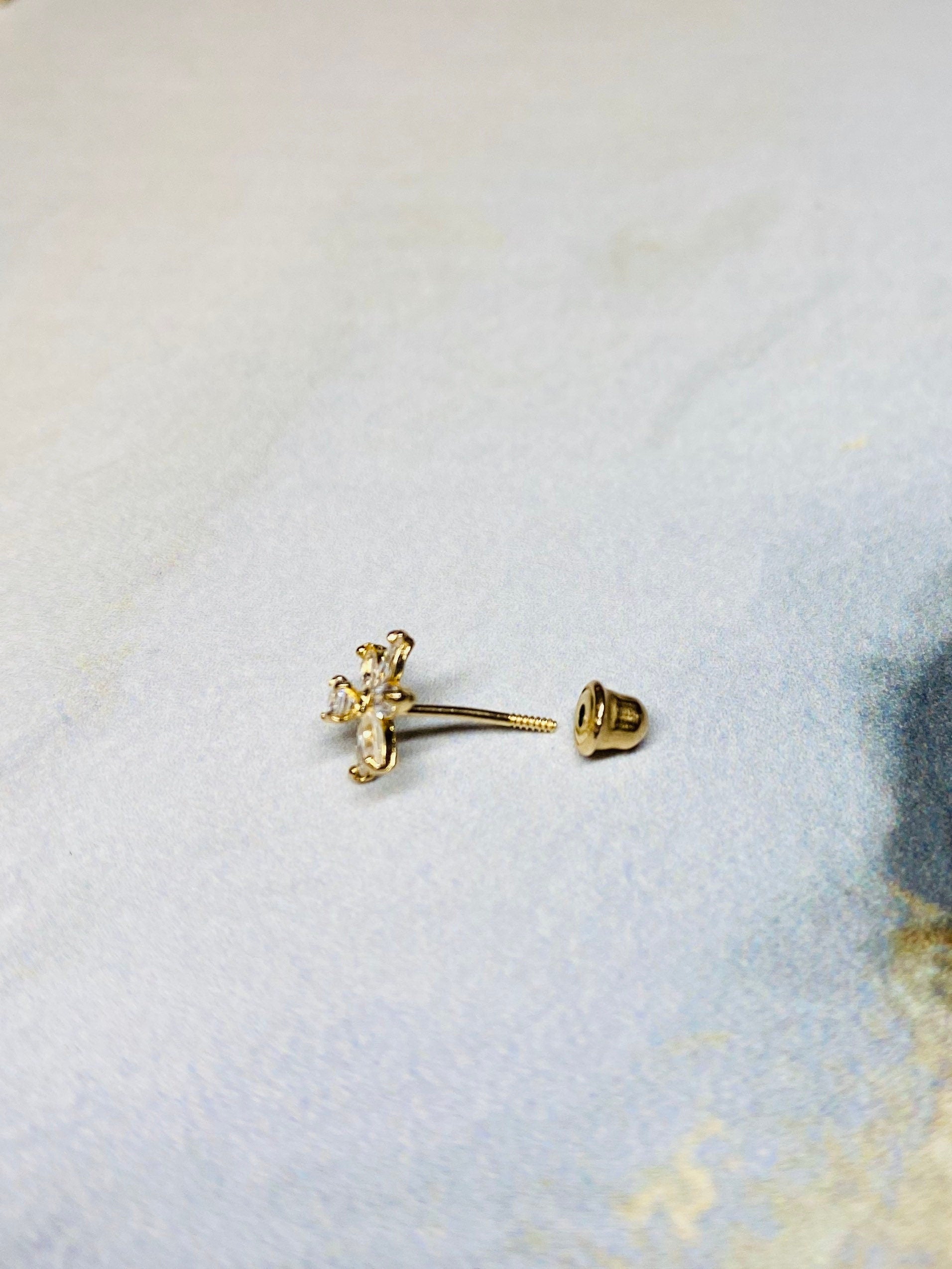 14K Real Gold Clear Stone Dainty Flower Screw Back Earrings. 14K Gold Earrings. 14K Gold. 14K Gold Jewelry.