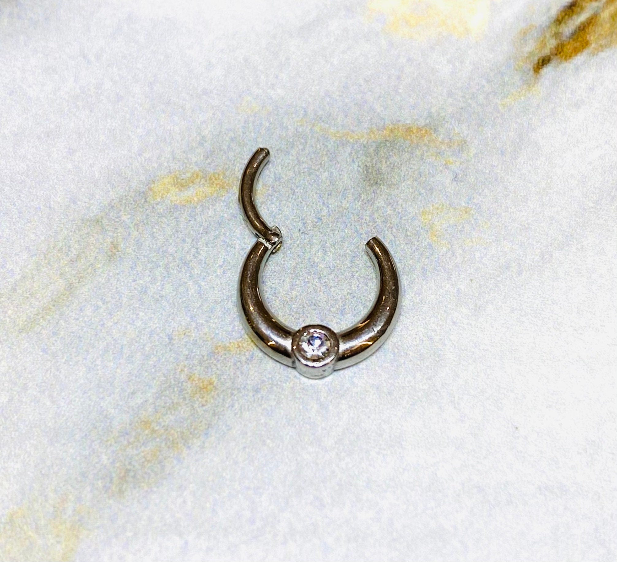 16G Silver Clear Center Stone Hinged Clicker Hoop for Septum, Cartlilage, Tragus & More..