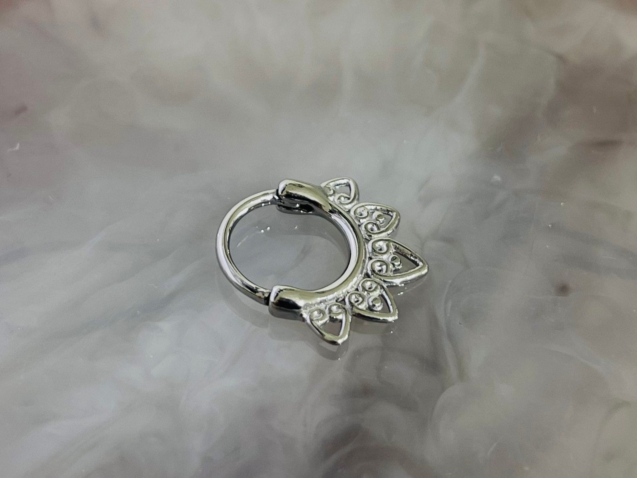 16G Silver Tribal Design Hinged Septum Clicker Ring