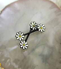 Pair of 14G Black and White Daisy Flower Ends Nipple Barbell