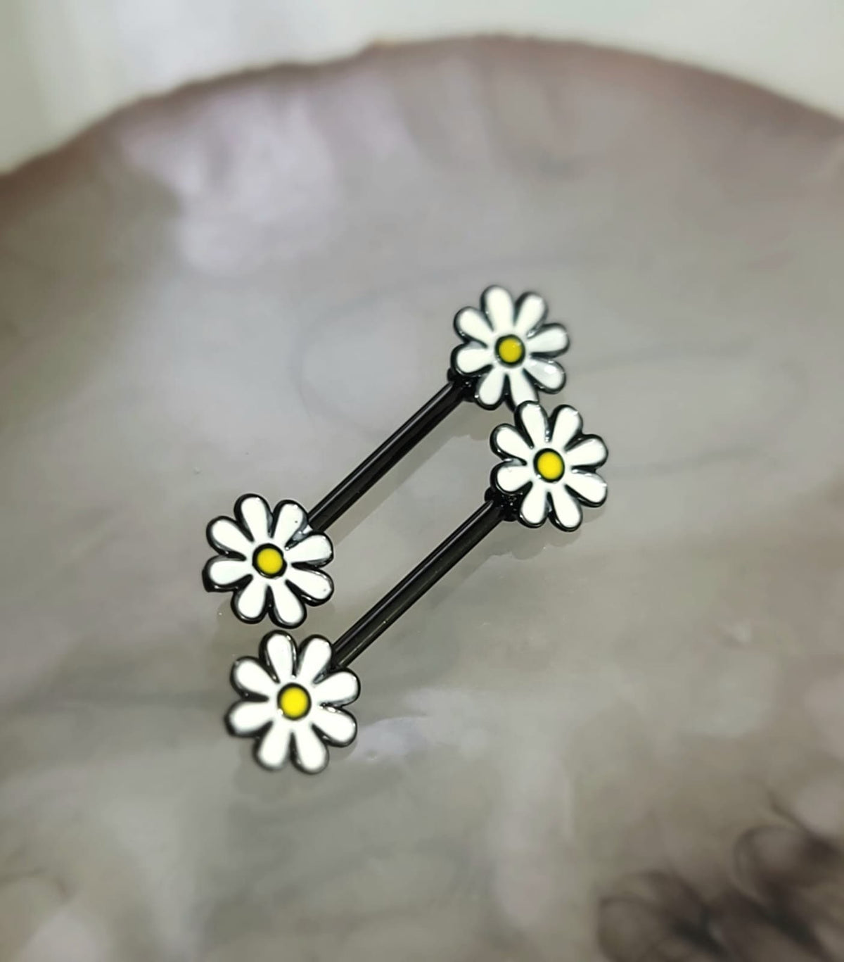 Pair of 14G Black and White Daisy Flower Ends Nipple Barbell