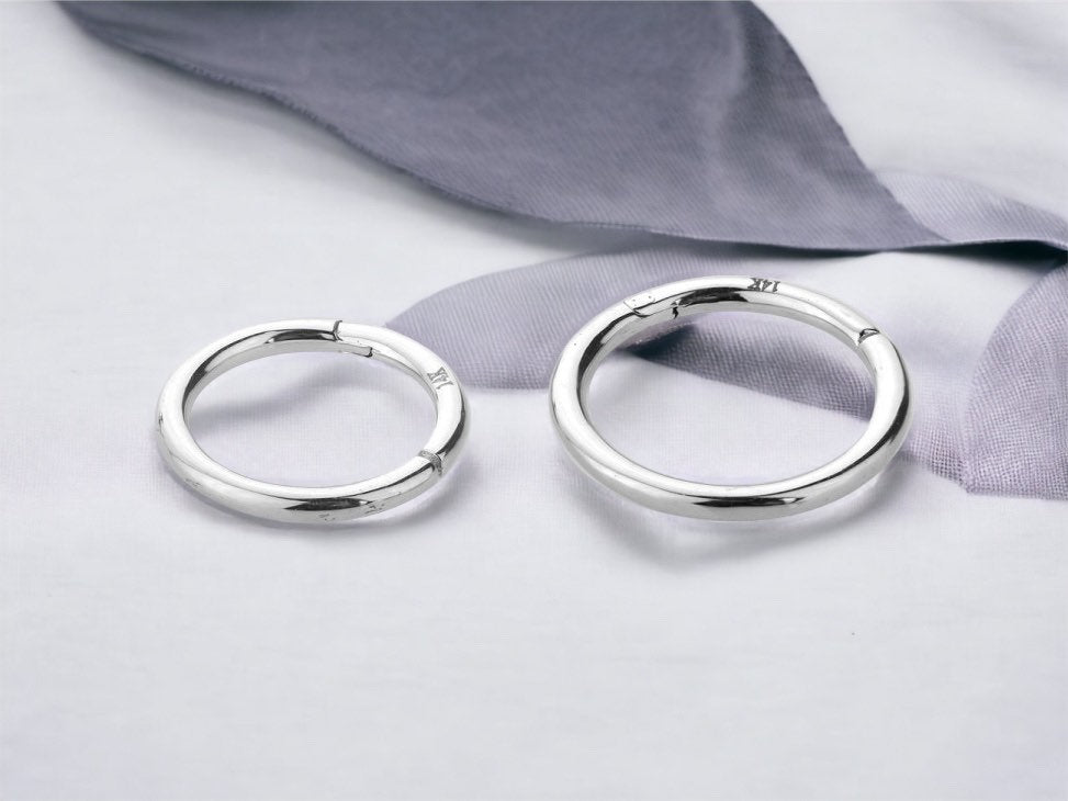 14Karat White Gold Plain 8MM 10MM Hinged Septum, Cartilage, Helix, Tragus Clicker Ring