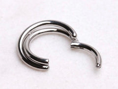 16G Silver Minimal Criss Cross Design Septum Clicker Ring • Cartilage Ring • Septum Jewelry